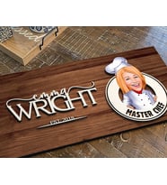 BK Gift Kişiye Özel Kadın Chef Karikatürlü Kabartma Figürlü Ahşap Tablo, Duvar Dekoru, Arkadaşa Hediye, Özel Tasarım Ev Hediyesi-1 (Ceviz)