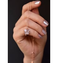 Papatya Silver 925 Ayar Gümüş Sedef Yonca Kolye (Rose)