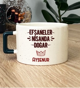 Kişiye Özel Efsaneler Nisanda Doğar Hediye Lüks Fincan Doğum Günü Hediyesi (Koyu Yeşil)
