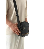 Erkek Omuz Çantası Elde Tutma 23*14 Cm Çapraz Askılı Postacı Çantası Mega Çanta Paraşüt Kumaş (Siyah)