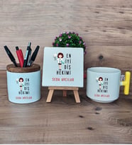 En İyi Diş Hekimi Hediye Sepeti Kupa Bardak T Kulplu, Kalemlik ve Dekoratif Taş Diş Hekimine Diş Hekimleri Günü Hediyesi (Model 5)