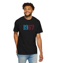 Bordo Mavi 1967 Baskılı Erkek Oversize Tişört (Siyah)