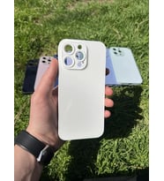 İphone 15 Pro Max Uyumlu Parlak Premium Renkli Cam Telefon Kılıfı (Beyaz)