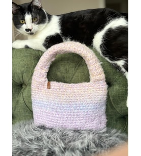 El Yapımı Tüylü Çanta (Pembe-Lila)