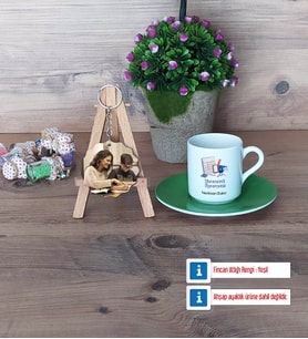 Matematik Öğretmeni Türk Kahvesi Fincanı Ahşap Altlıklı ve Fotoğraflı Ahşap Anahtarlık HediyeÖğretmenler Günü Hediyesi (Model 9)