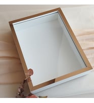 30x40 Cm Fotoğraf Bölümsüz Yarı Gümüş İsimsiz Ledsiz Gül Saklama Kutusu (Beyaz-Bronz)