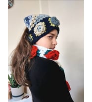Örgü Güllü Boyunluk ve Saç Bandajı , El Yapımı Çiçekli Bandana , Çiçekli Kadın Boyunluk,  Kemzey Handmade (Lacivert)