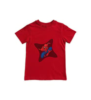 Spiderman baskılı örümcek adam pamuklu penye kumaş yazlık çocuk tişört (Kırmızı)