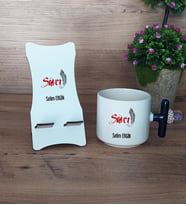Savcı Hediye Sepeti Kupa Bardak T Kulplu ve Ahşap Telefon Standı Savcılar Günü Hediyesi (Model 2)