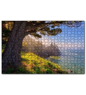 Cakapuzzle Gündoğumu Deniz Manzaralı Tepedeki Ağaç Puzzle Yapboz MDF (Ahşap) (500 Parça)
