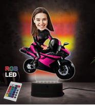 Doğum Günü Hediyesi,Sevgiliye Hediye, Kişiye Özel Fotoğraflı Motorcu Kadın Karikatür 3D Led Lamba (RGB)
