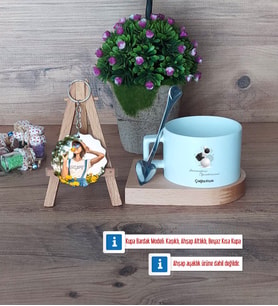 Geometri Öğretmeni Kupa Bardak Beyaz ve Fotoğraflı Ahşap Anahtarlık Hediye (Model 8)