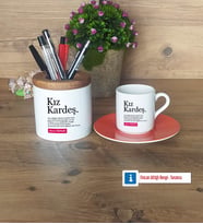Kız Kardeş Hediyeleri Türk Kahvesi Fincanı Kırmızı, Kalemlik Kişiye Özel Hediye (Model 6)