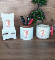 Unicorn Hediye Sepeti Kupa Bardak T Kulplu, Kalemlik ve Ahşap Telefon Standı Kadın Arkadaşa Doğum Günü Hediyesi (Model 4)
