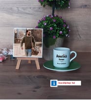 Anestezi Uzmanı Fotoğraflı Dekoratif Taş, Ahşap Altlıklı Türk Kahvesi Fincanı Hediye (Model 9)