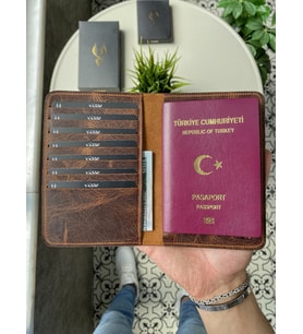 VİSSO 911 Hakiki Deri İsme Özel Pasaport Kılıfı (Açık Kahverengi)