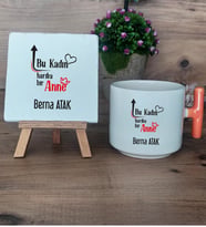 Bu Kadın Harika Bir Anne Hediye Seti Kupa Bardak T Kulplu ve Dekoratif Taş Anneye Doğum Günü Anneler Günü Hediyesi (Model 7)