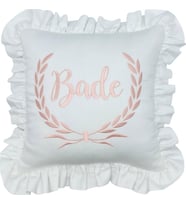 Kişiye Özel Nakışlı  Laruel Desenli Fırfırlı Doğum Yastığı Beyaz- Pudra Pembe (Ekru)