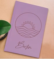 BK Gift Kişiye Özel İsimli Sert Kapaklı Lila Defter, Arkadaşa Hediye, Yeni İş Hediyesi, Anı Defteri, Doğum Günü Hediyesi (Model 7)