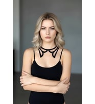 Lazer Kesim Deri Choker, Deri Kolye