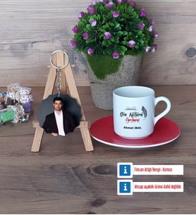 Din Kültürü Öğretmeni Türk Kahvesi Fincanı Ahşap Altlıklı ve Fotoğraflı Ahşap Anahtarlık Hediye (Model 3)