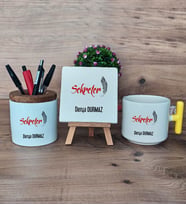 Kişiye Özel Sekreter Hediye Sepeti Kupa Bardak T Kulplu, Kalemlik ve Dekoratif Taş Sekretere Hediye (Model 5)