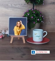 İsme Özel Doğum Günü Hediyesi Fotoğraflı Dekoratif Taş, Ahşap Altlıklı Türk Kahvesi Fincanı Hediye (Model 8)