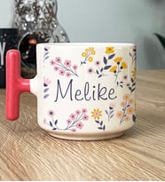 Kişiye Özel İsim Yazılı Hediye T Kupa Bardak Çiçek Desenli -9- (Pembe)