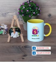 Ekonomist Kupa Bardak Beyaz ve Fotoğraflı Ahşap Anahtarlık Hediye (Model 7)