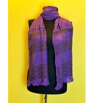 BÜZGÜLÜ BÜRÜMCÜK KUMAŞ TASARIM FULAR ŞAL 150X50 CM (Mor)
