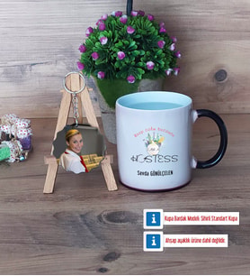 Hostes Kupa Bardak Beyaz ve Fotoğraflı Ahşap Anahtarlık Hediye (Model 9)