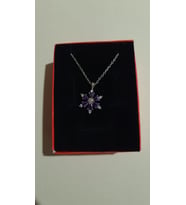 Zirkon Taşlı Lotus Kamelya Çiçeği Kolyesi (Mavi)