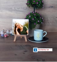 Baş Harf ve İsim Soyisim Fotoğraflı Dekoratif Taş, Ahşap Altlıklı Türk Kahvesi Fincanı Hediye (Model 7)