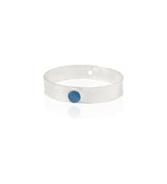 Kadir Jewellery 925 Ayar Gümüş Kaplama El İşçiliği Zirkon Taşlı Kadın Kelepçe Bilezik (Koyu Mavi)