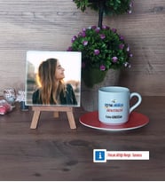 Sosyal Bilgiler Öğretmeni Fotoğraflı Dekoratif Taş, Ahşap Altlıklı Türk Kahvesi Fincanı Hediye Öğretmenler Günü Hediyesi (Model 8)