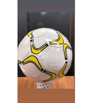 Dikişli Futbol Topu 5 Numara (Beyaz)