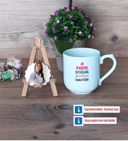 Kadın Doğum Uzmanı Kupa Bardak Beyaz ve Fotoğraflı Ahşap Anahtarlık Hediye (Model 5)
