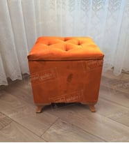 Lüks Sandıklı Tabure Puf 45 x 45 cm Ceviz Ayak (Turuncu)