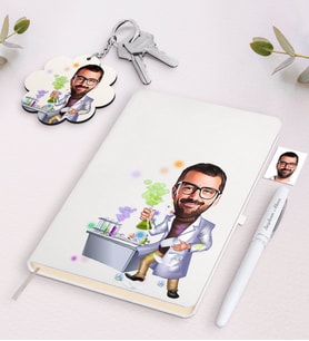 BK Gift Kişiye Özel Erkek Fen Bilimleri Öğretmeni Karikatürlü Siyah Defter Kalem Ve Anahtarlık Hediye Seti-2 (Model 2)