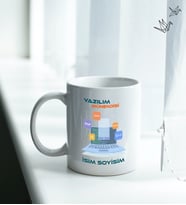 Yazılım Mühendisi Temalı Kişiye Özel İsim ve/veya Fotoğraflı Kupa Bardak No:001 (Beyaz)