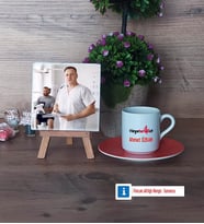 Fizyoterapist Fotoğraflı Dekoratif Taş, Ahşap Altlıklı Türk Kahvesi Fincanı Hediye (Model 8)
