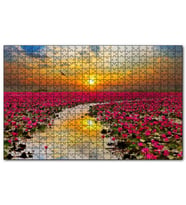 Cakapuzzle Günbatımında Gölde Pembe Çiçekler Puzzle Yapboz MDF (Ahşap) (255 Parça)