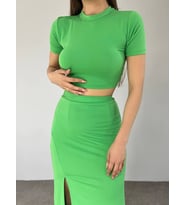 Kadın Mavi Bluz ve Yırtmaç Detalı Uzun Etek Alt Üst Takım (Yeşil)