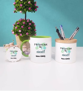 Mekatronik Mühendisi Kupa Bardak Kırmızı Kalemlik ve Anahtarlık (Model 8)