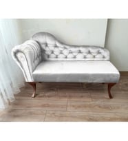Dekoratif Bihter Koltuk Josefin Puf 120 cm Ceviz Ayak (Beyaz)