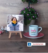 Matematik Öğretmeni Fotoğraflı Dekoratif Taş, Ahşap Altlıklı Türk Kahvesi Fincanı Hediye (Model 6)