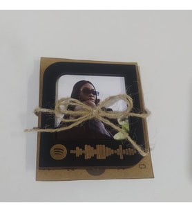 Spotify Tasarımlı Kişiye Özel Polaroid Çerçeve (Siyah)