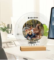 Kişiye Özel Tasarlanan Fotoğraflı Spotify Şarkı Barkodlu Yuvarlak Plak Tasarım Fotoğraf Çerçevesi (Şeffaf)