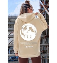Unisex The Moon Baskılı Sweatshirt (Bej)