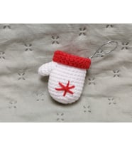 Amigurumi El Örgüsü Yıl Başı Çam Ağacı Süsü Eldiven (Beyaz)